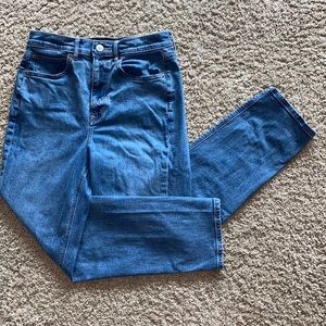 Express Super High Rise Mom Jean